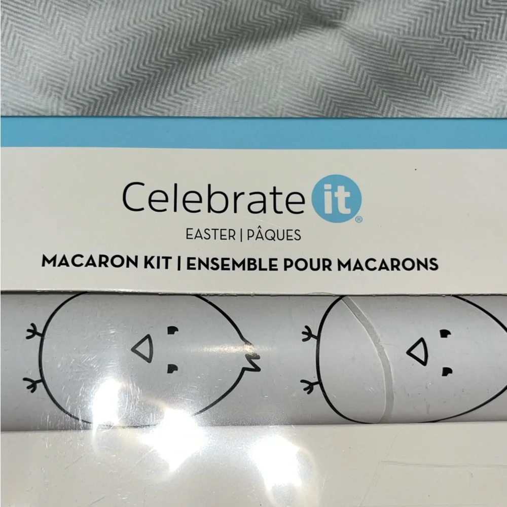 Celebrate‎ It Macaron Kit Easter New in Box